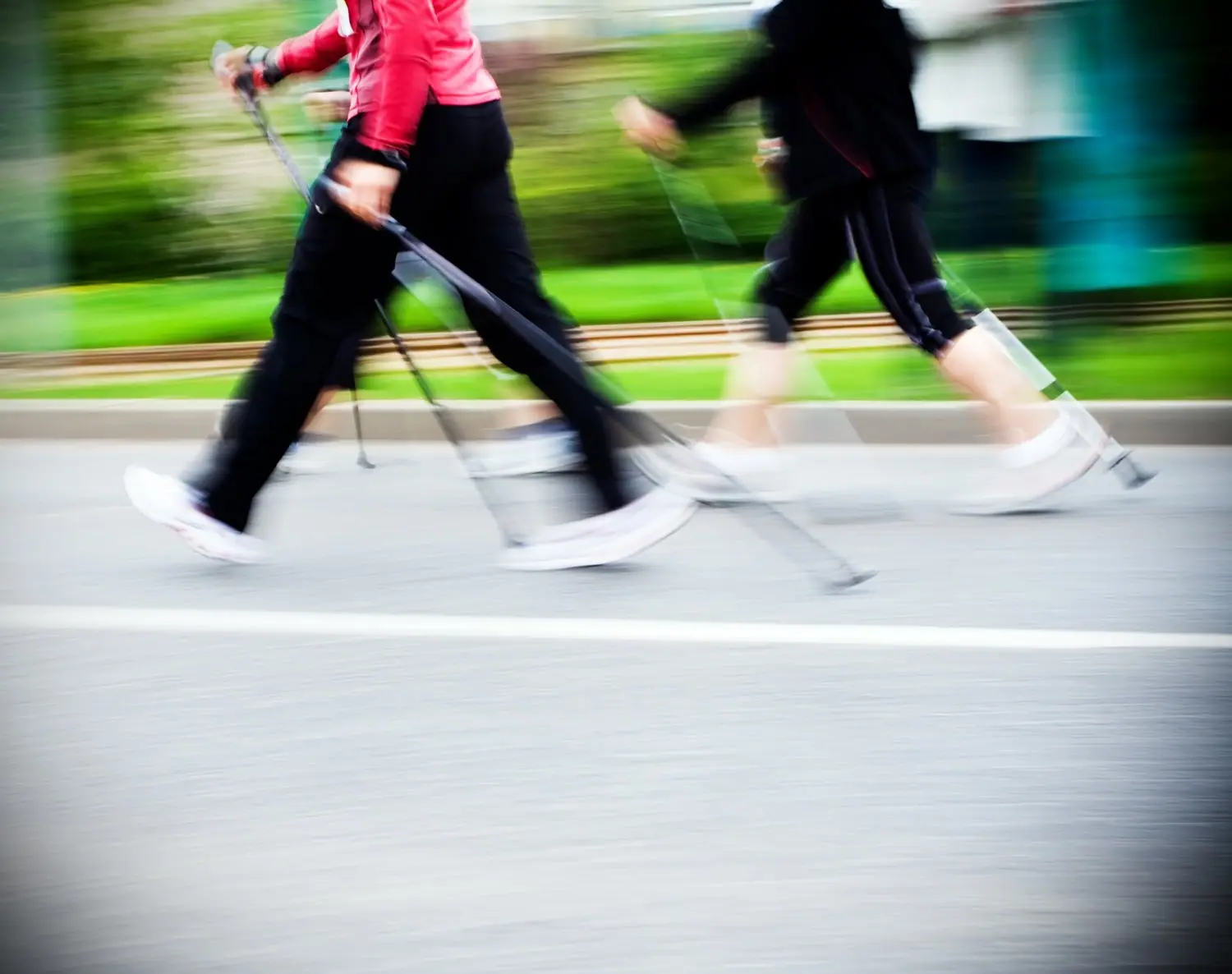Nordic walking w regionie: Certyfikowane trasy i instruktorzy