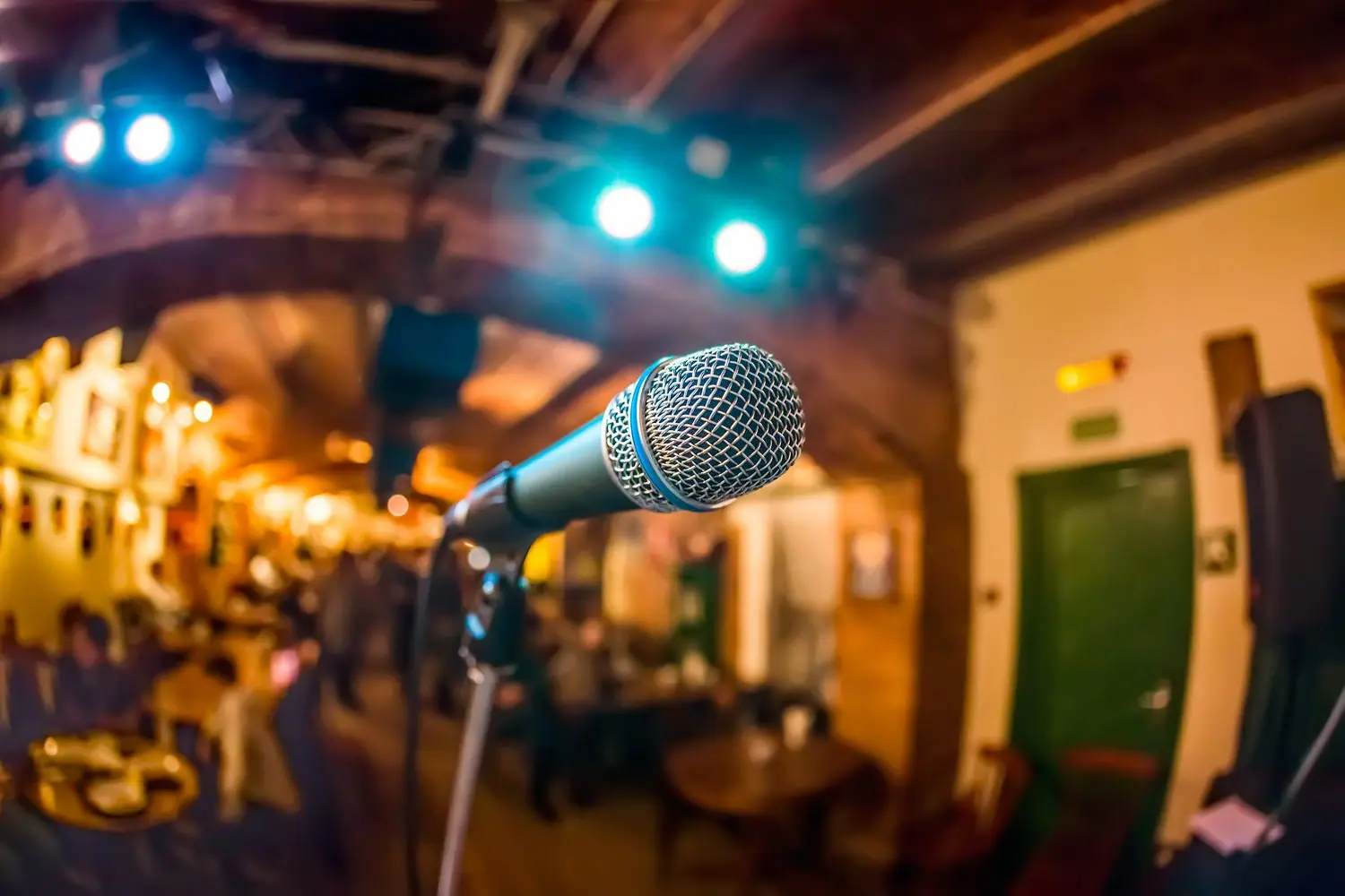 Stand-up comedy w Kielcach: Scena i występy